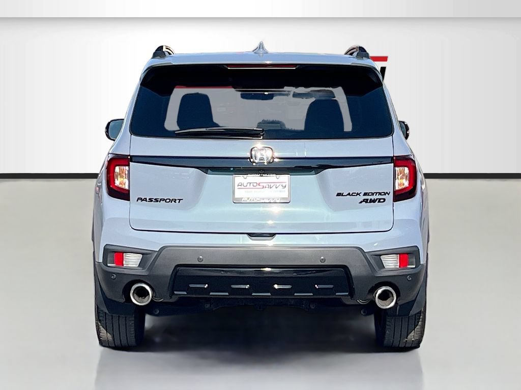 Used 2024 Honda Passport Black Edition image 6
