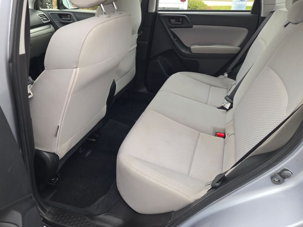 Used 2017 Subaru Forester 2.5i w/ Alloy Wheel Package AWD/4WD image 20