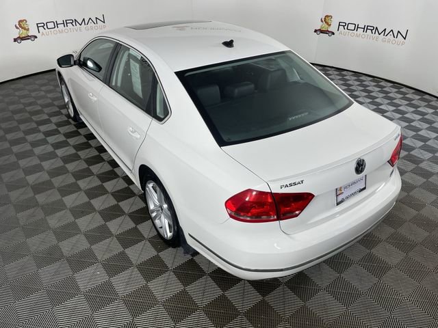 Used 2015 Volkswagen Passat TDI SEL Premium image 36