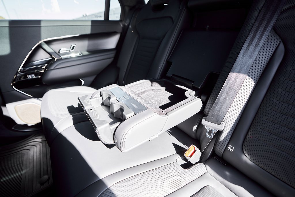 Used 2024 Land Rover Range Rover Sport SV Edition One Carbon Bronze image 49