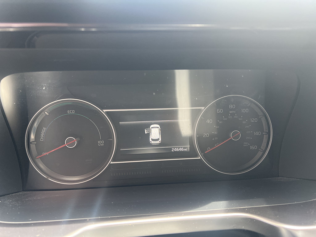 Used 2023 Kia Sorento EX FWD image 4