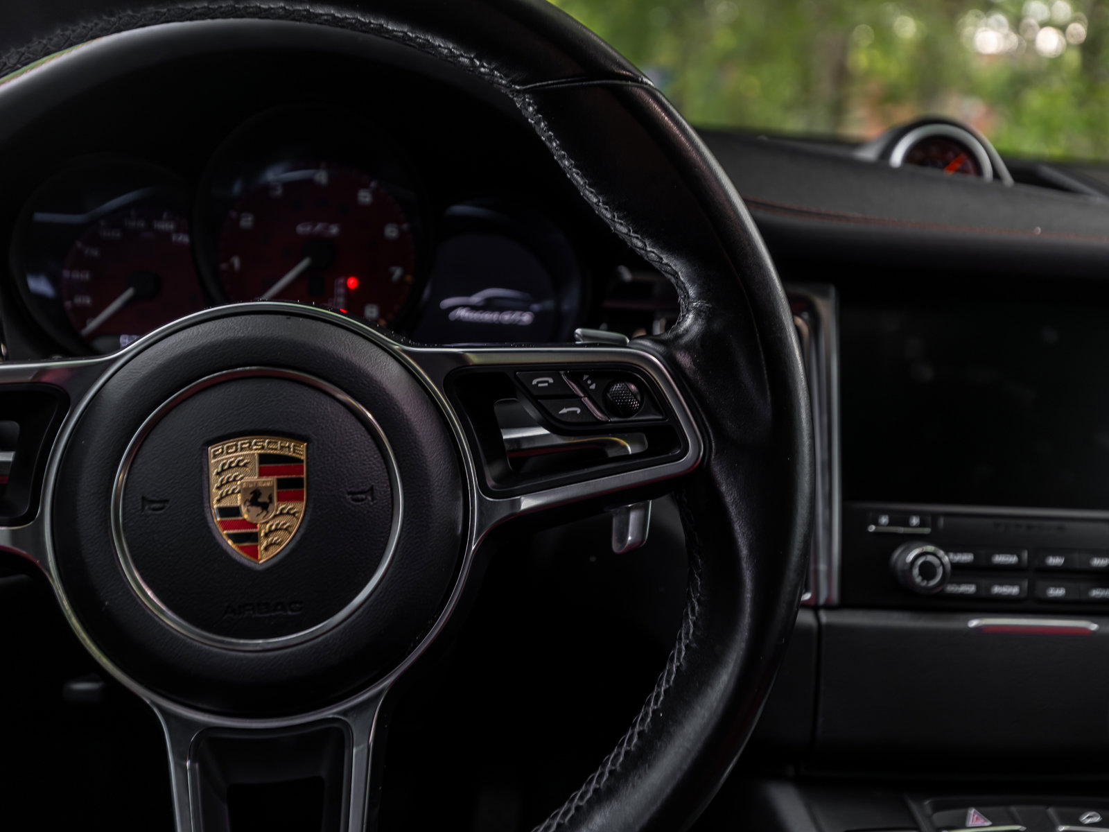 Used 2017 Porsche Macan GTS AWD/4WD image 54
