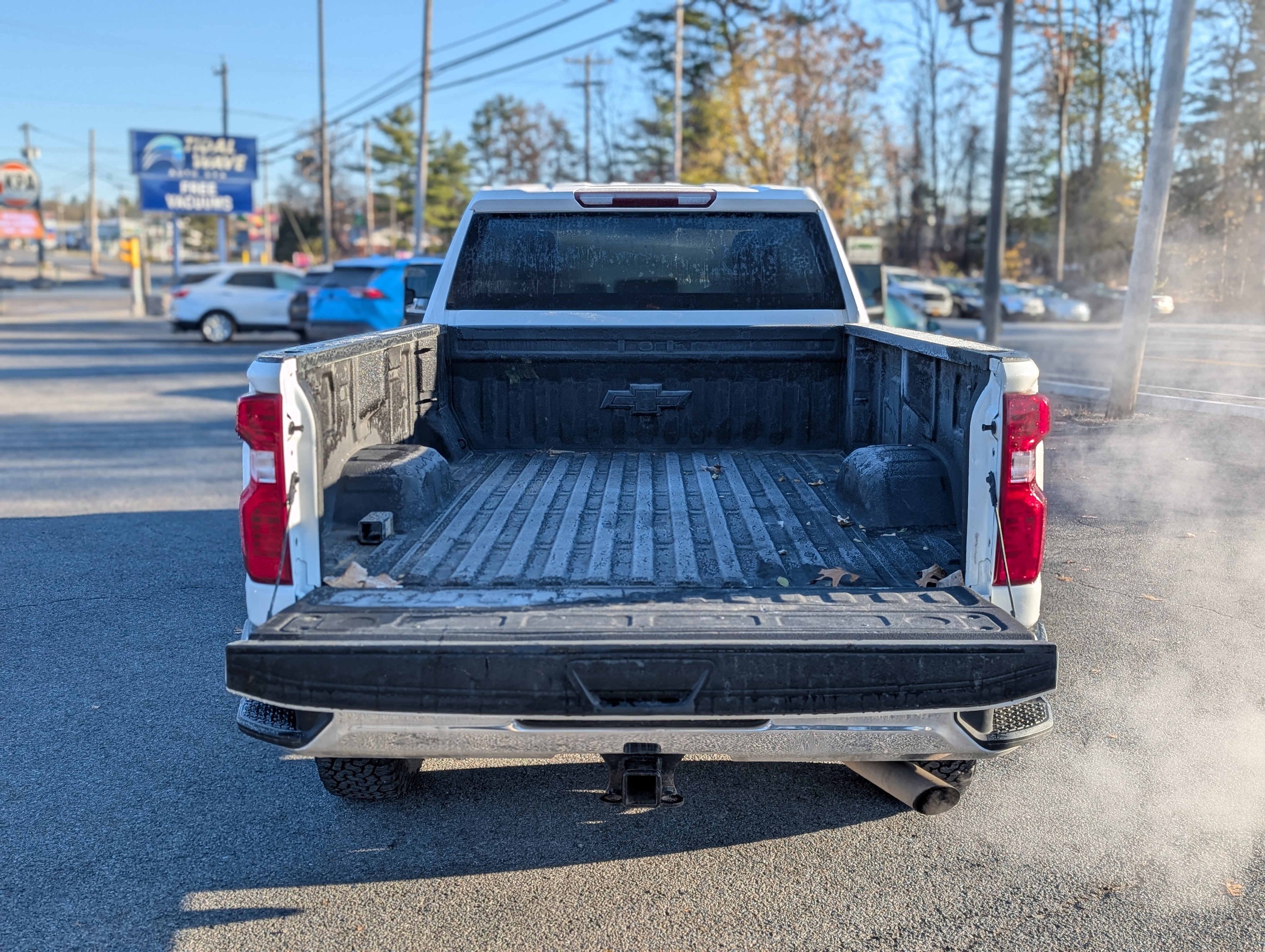 Used 2023 Chevrolet Silverado 2500 LT w/ Snow Plow Prep/Camper Package image 30