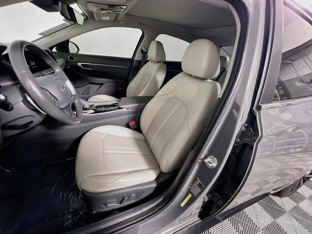 Used 2021 Hyundai Sonata Limited FWD image 12