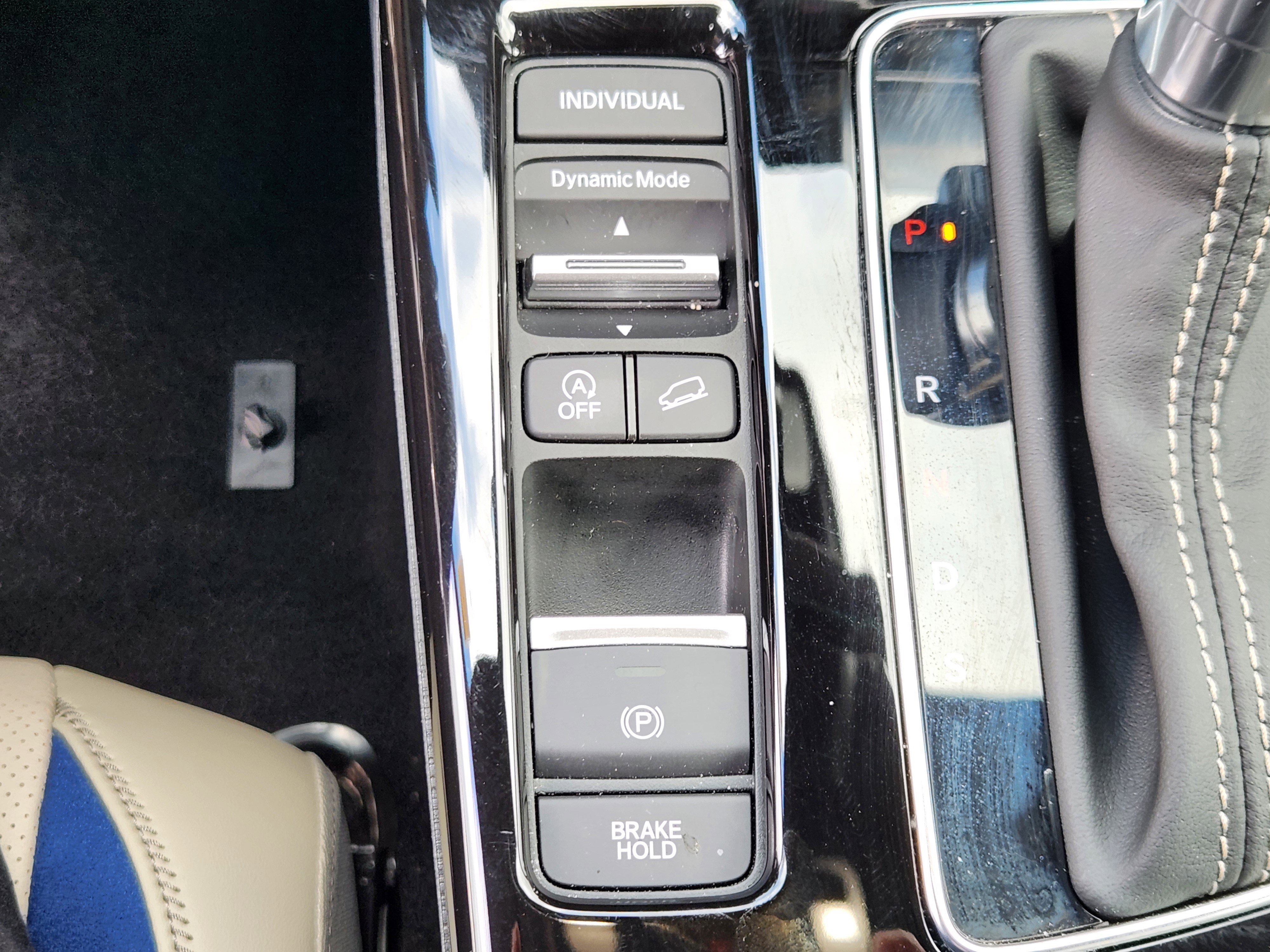 Certified 2025 Acura ADX A-Spec image 23