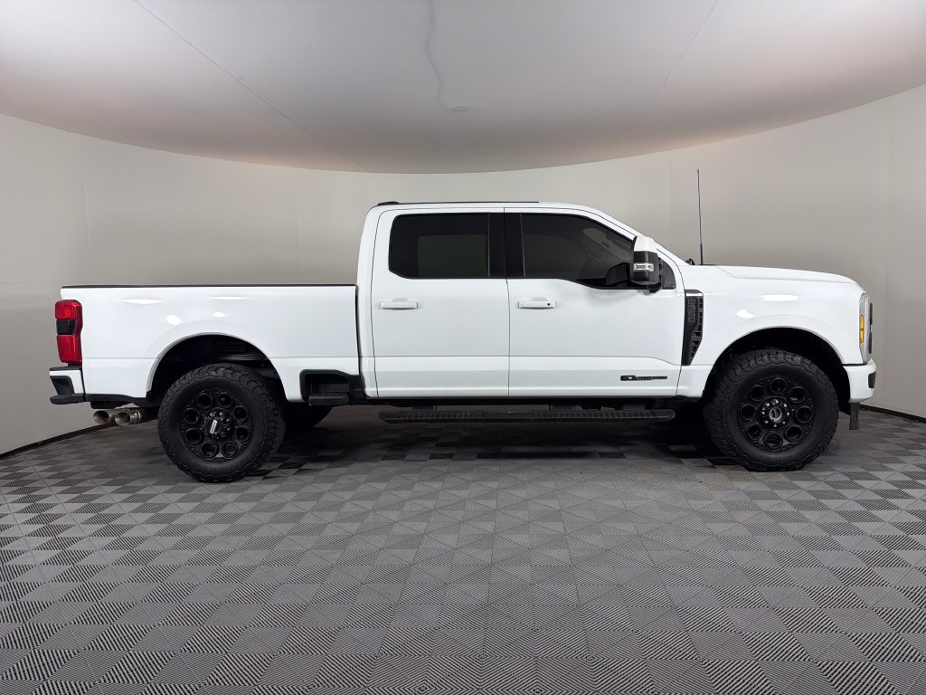 Used 2023 Ford F350 Lariat w/ Sport Appearance Package AWD/4WD image 2