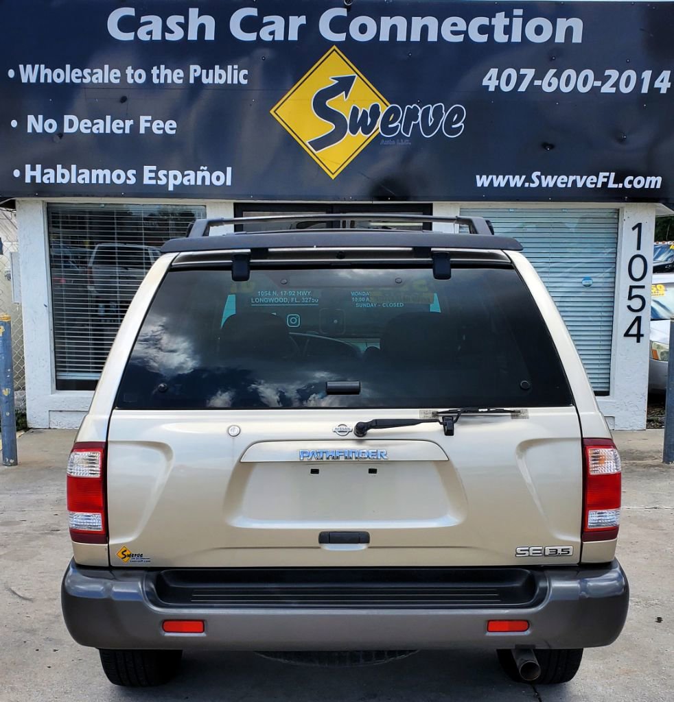 Used 2001 Nissan Pathfinder SE RWD image 12