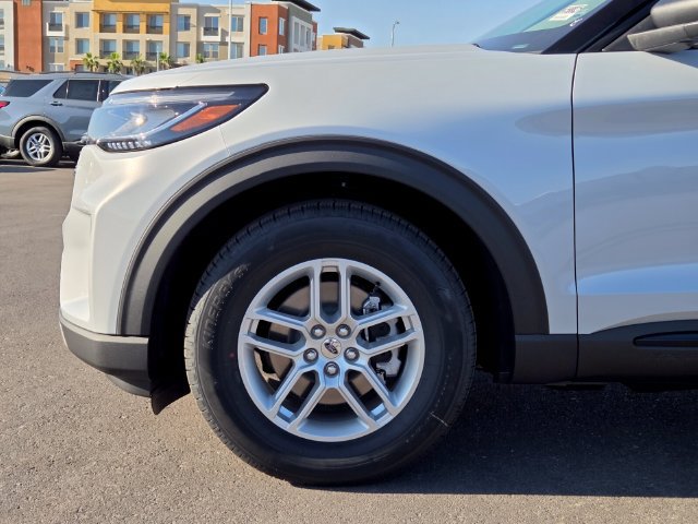 New 2026 Ford Explorer Active w/ Active Comfort Package RWD image 5