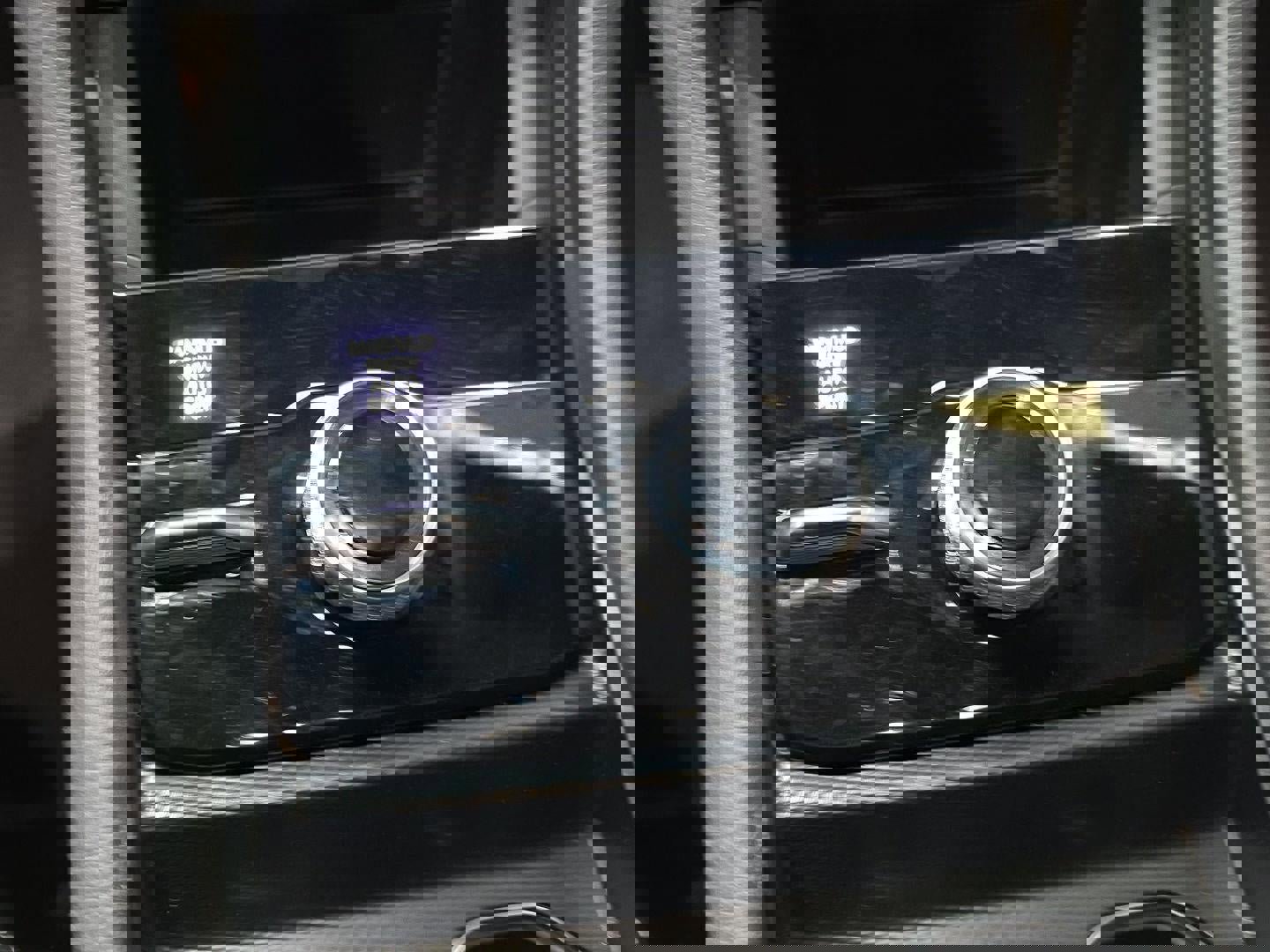 Used 2024 Jeep Grand Cherokee Limited image 17