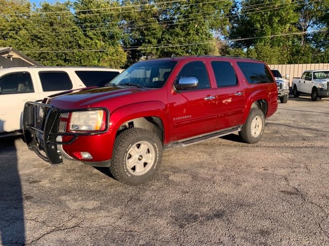Used 2010 Chevrolet Suburban LT AWD/4WD image 37