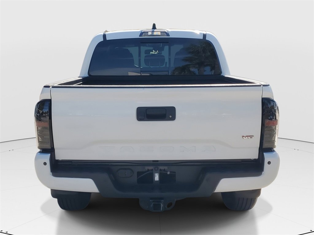 Certified 2022 Toyota Tacoma TRD Off-Road image 6