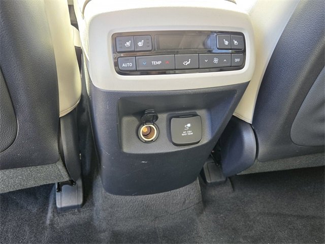 Used 2023 Hyundai Palisade Calligraphy image 16