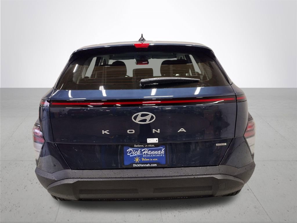 New 2026 Hyundai Kona SE image 11