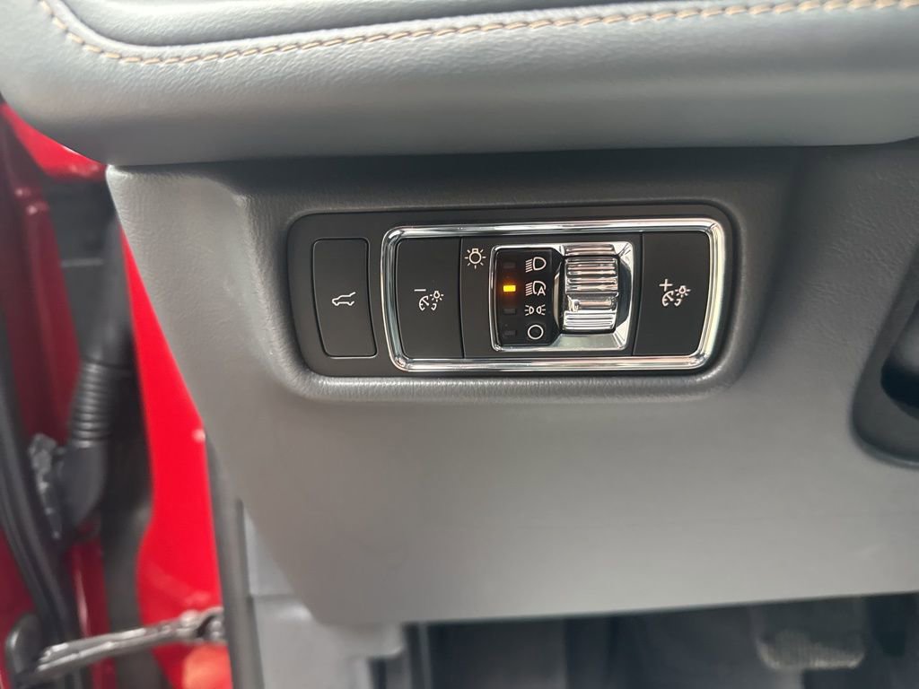 Used 2025 Lincoln Aviator Reserve w/ Equipment Group 201A image 10