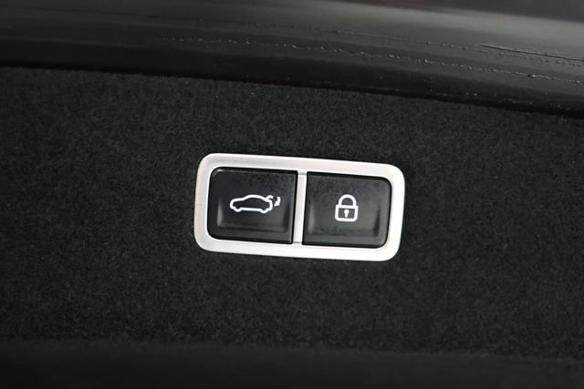 Used 2024 Genesis G90 3.5T AWD/4WD image 37