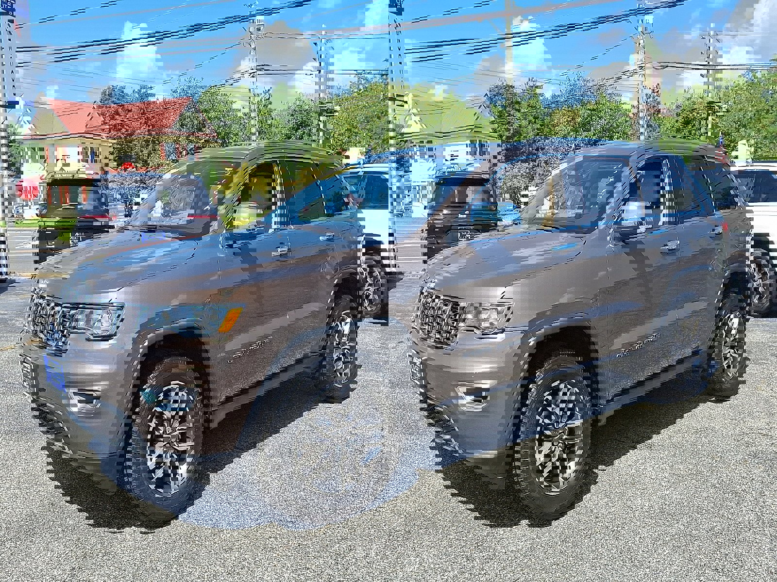 Used 2020 Jeep Grand Cherokee Limited w/ Trailer Tow Group IV image 3