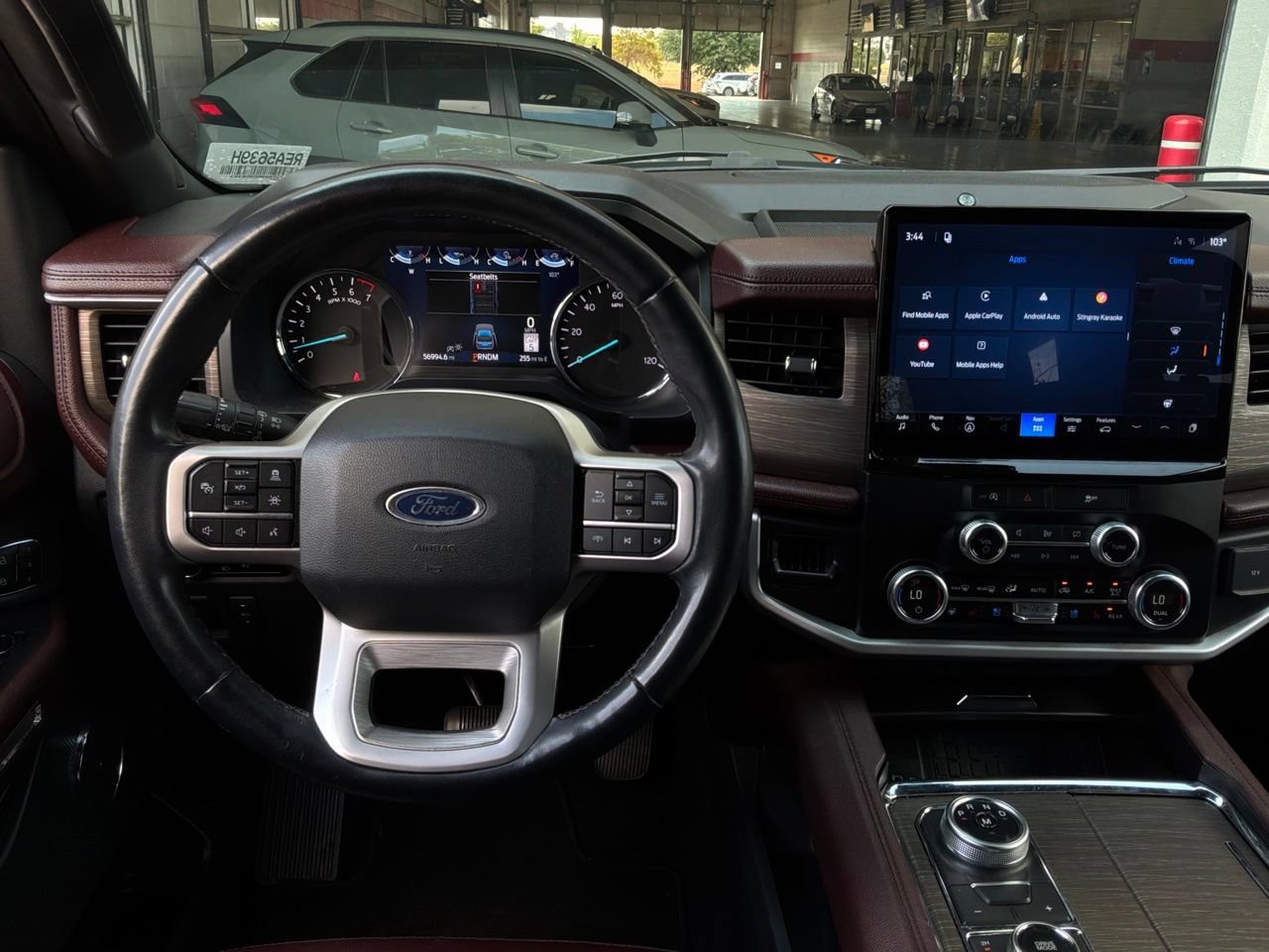 Used 2024 Ford Expedition Limited AWD/4WD image 16