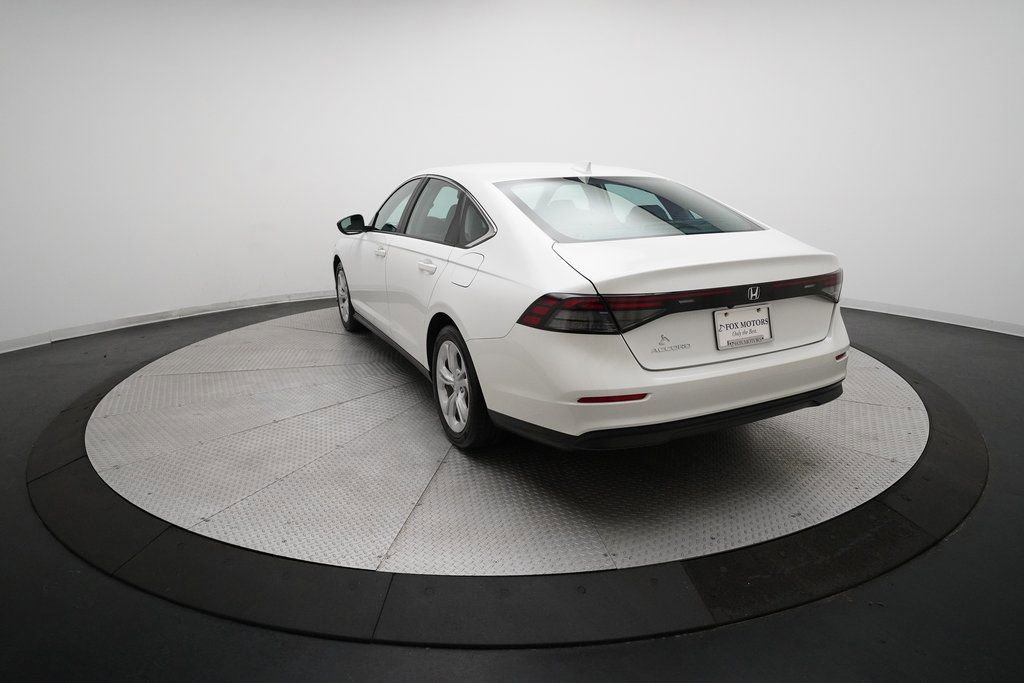 Used 2023 Honda Accord LX image 33