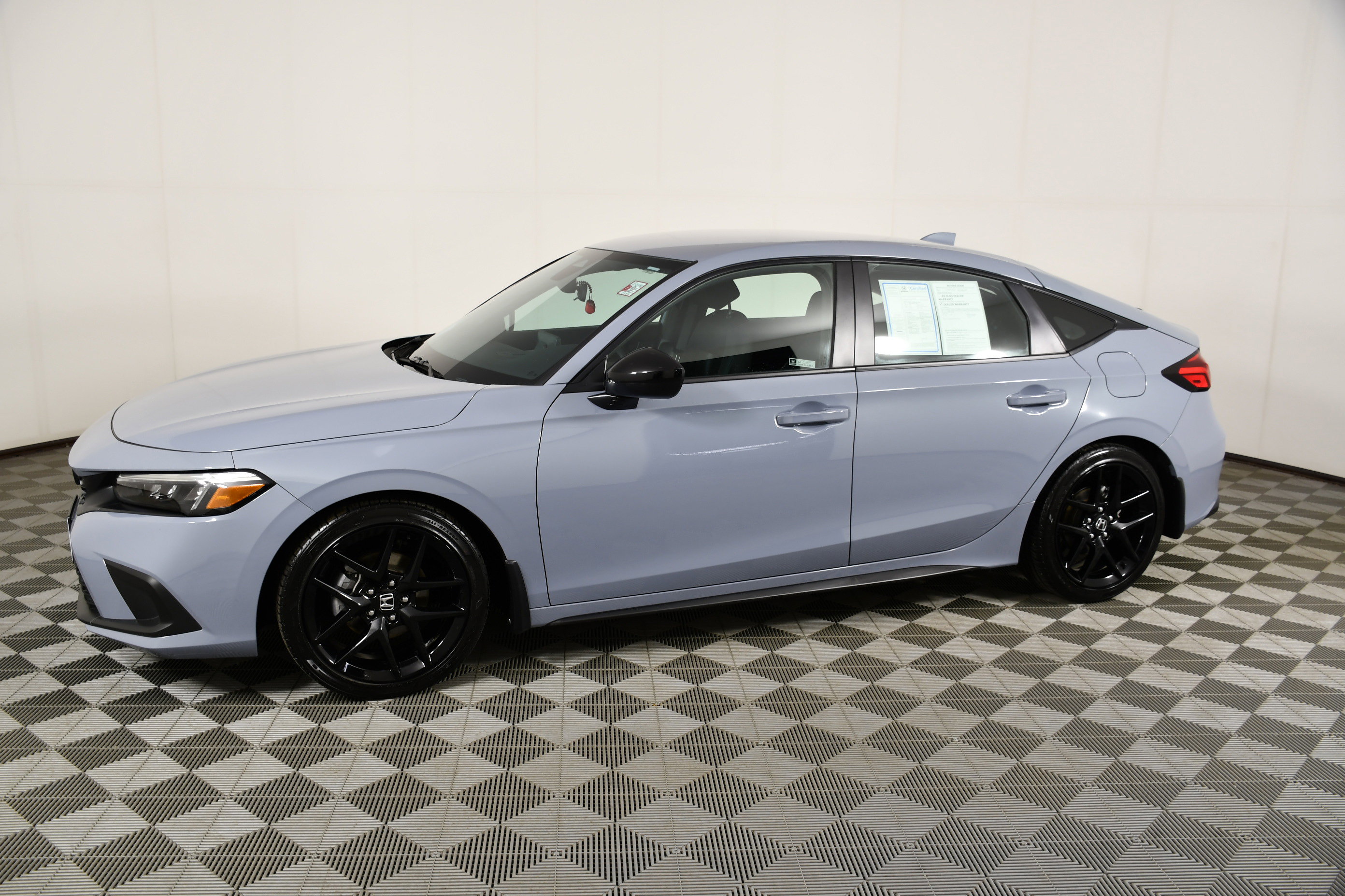 Used 2024 Honda Civic Sport image 9