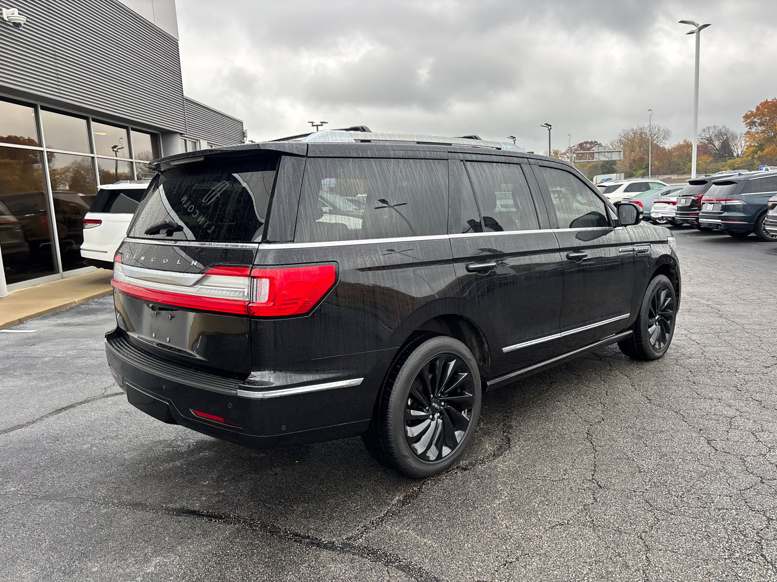 Used 2020 Lincoln Navigator Reserve w/ Equipment Group 208A Reserve image 7