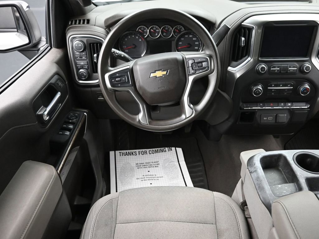 Used 2020 Chevrolet Silverado 1500 LT image 11