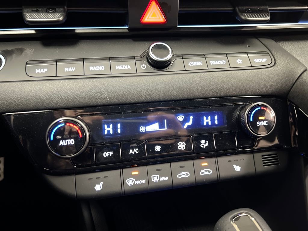 New 2026 Hyundai Elantra N FWD image 18