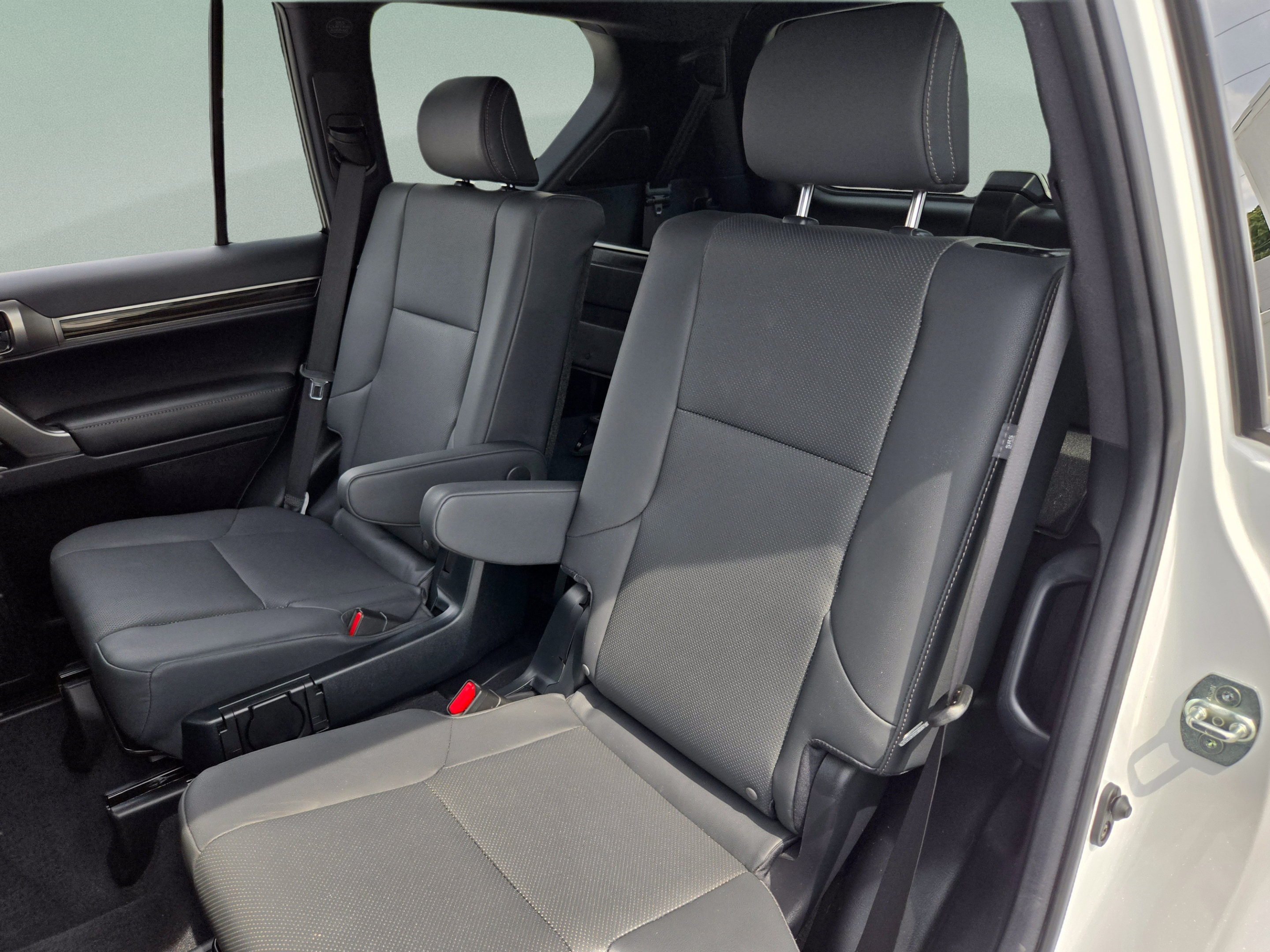 Certified 2023 Lexus GX 460 Premium AWD/4WD image 16