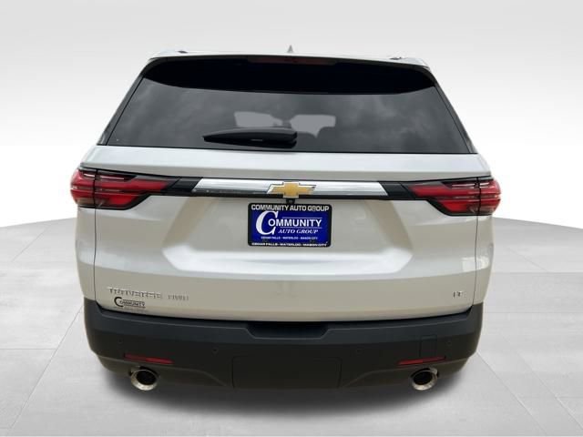 Used 2022 Chevrolet Traverse LT image 8