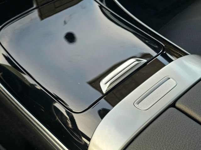 New 2026 Mercedes-Benz C 300 4MATIC Sedan image 28