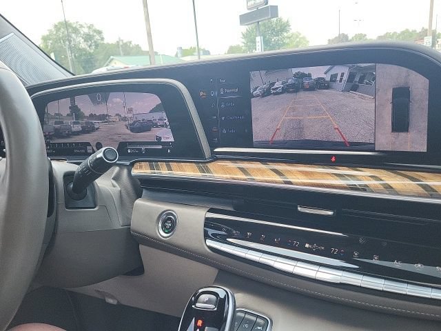 Used 2021 Cadillac Escalade Premium Luxury Platinum AWD/4WD image 9