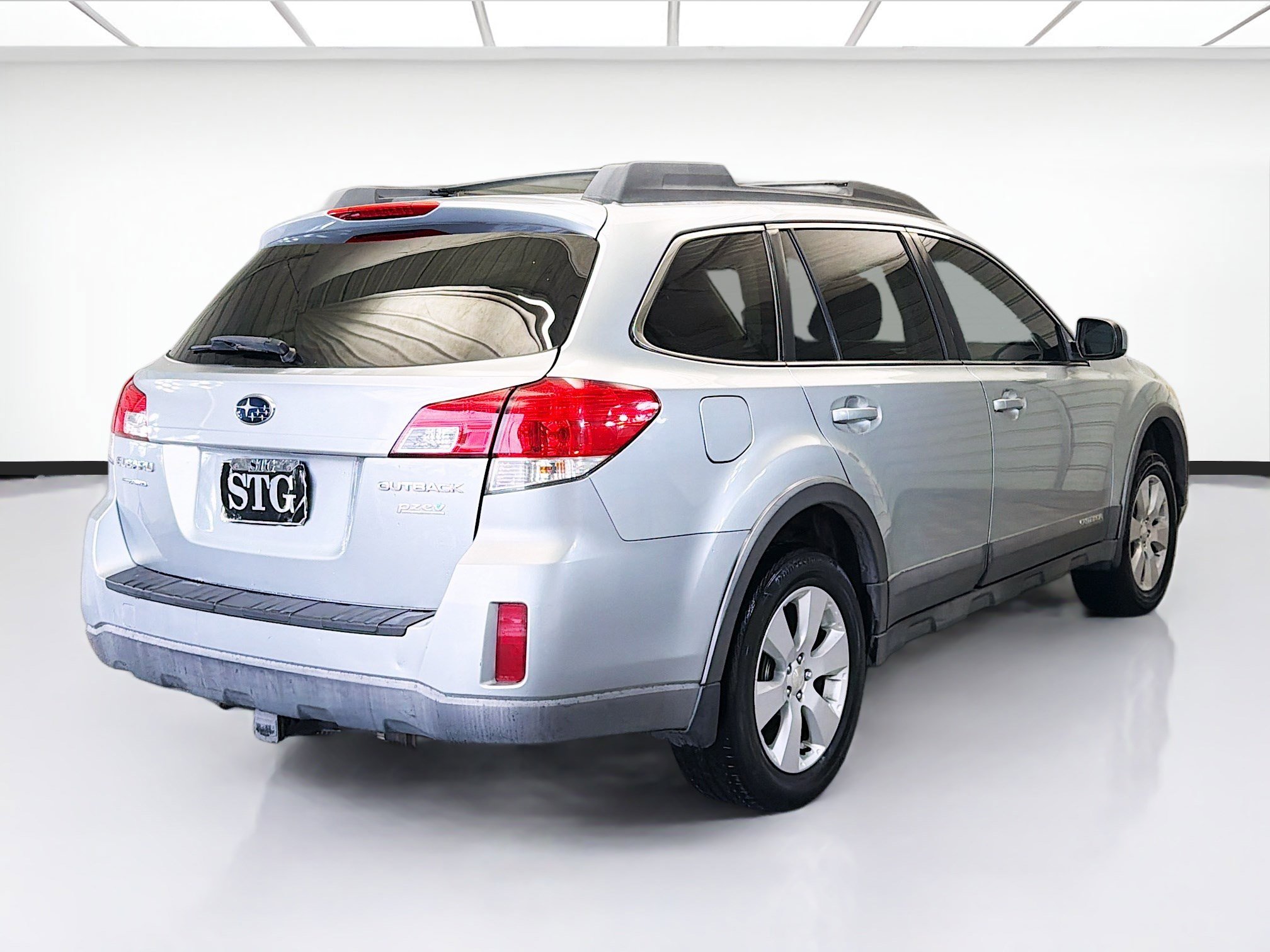 Used 2012 Subaru Outback 2.5i Premium w/ Popular Pkg 1B image 4
