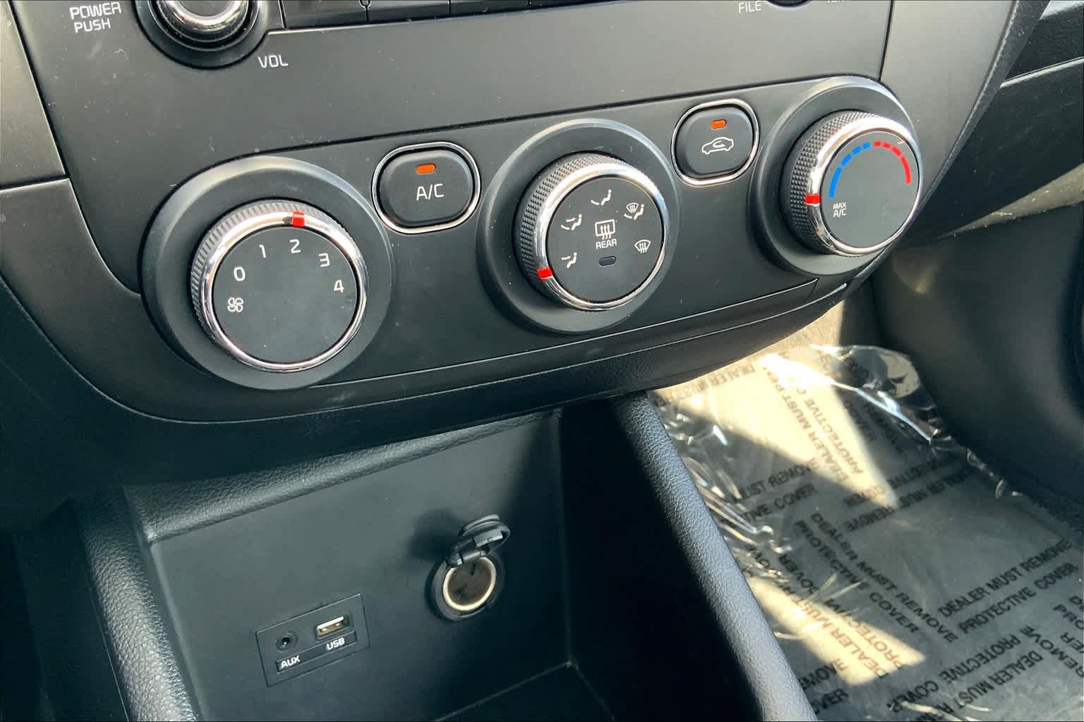 Used 2018 Kia Forte LX FWD image 33