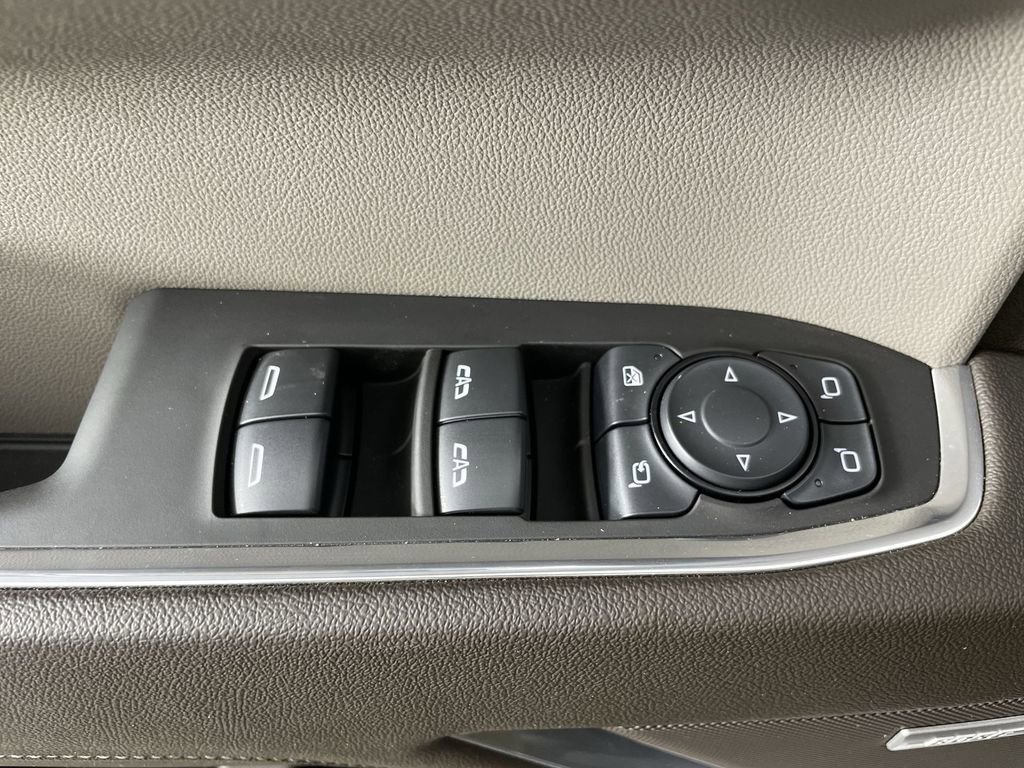 Used 2025 GMC Sierra 1500 SLT w/ SLT Premium Plus Package image 23