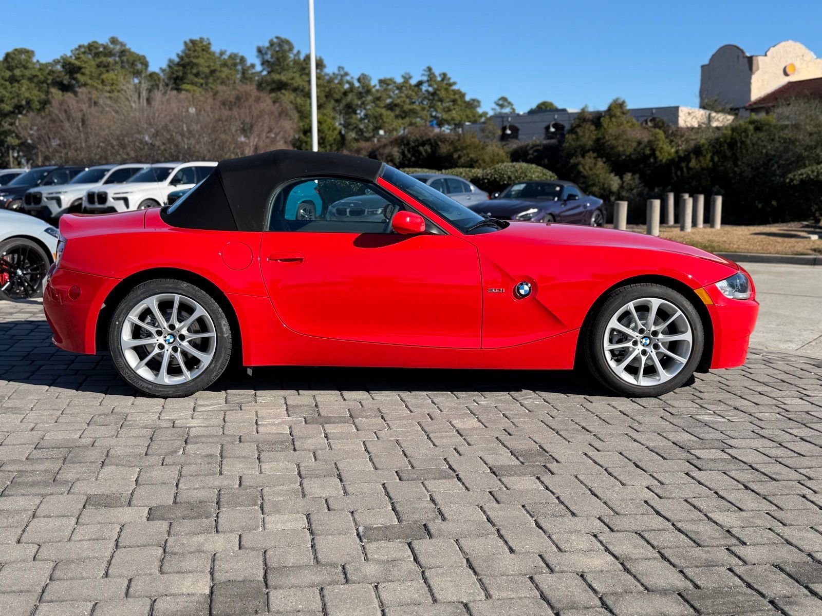 Used 2006 BMW Z4 3.0i image 5