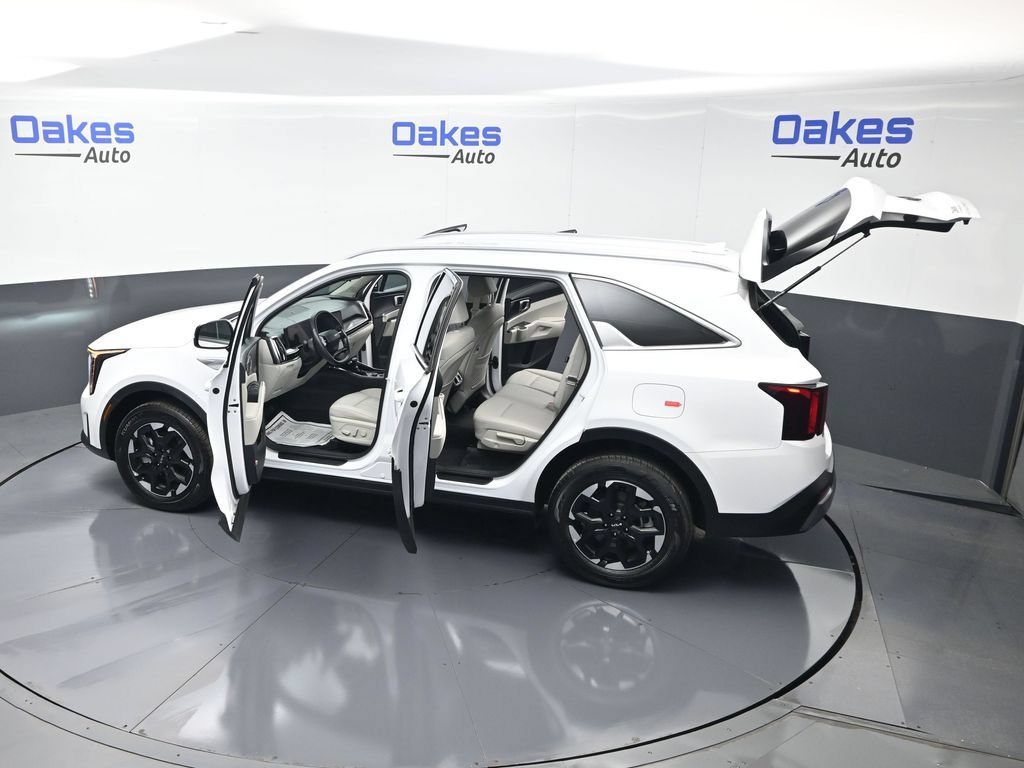 Certified 2026 Kia Sorento S AWD/4WD image 61