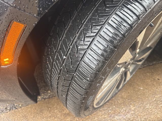 Used 2017 Lincoln MKZ Reserve w/ Climate Package image 9