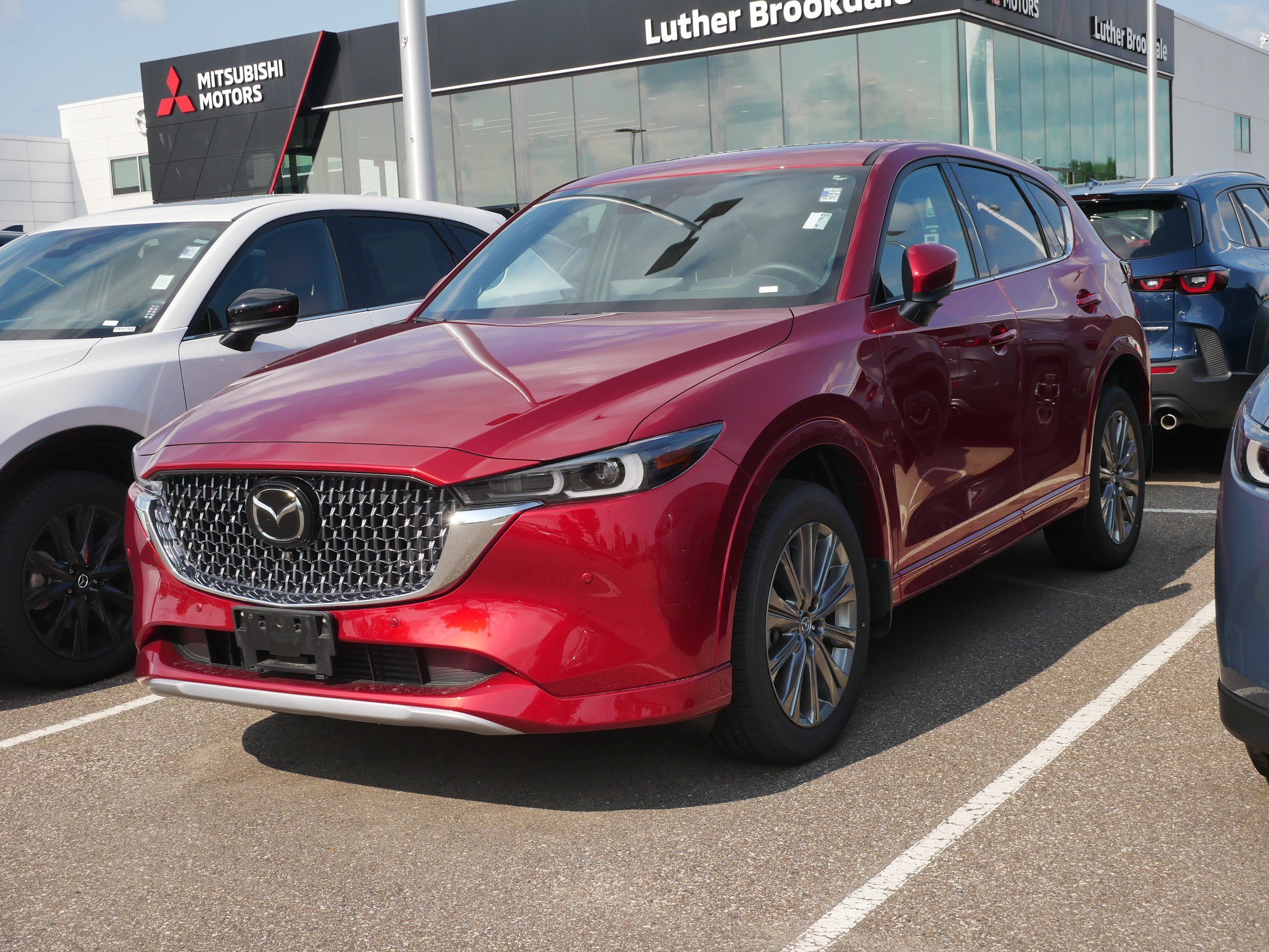 Certified 2025 MAZDA CX-5 Signature AWD/4WD image 3