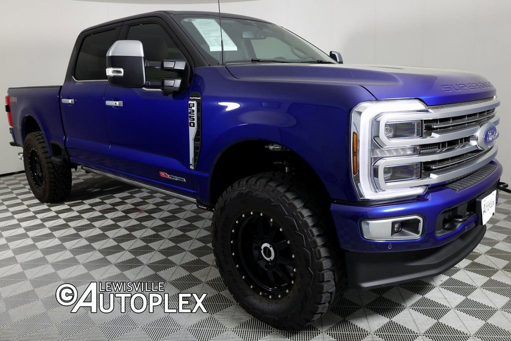 Used 2026 Ford F250 Platinum w/ Platinum Plus Package image 3