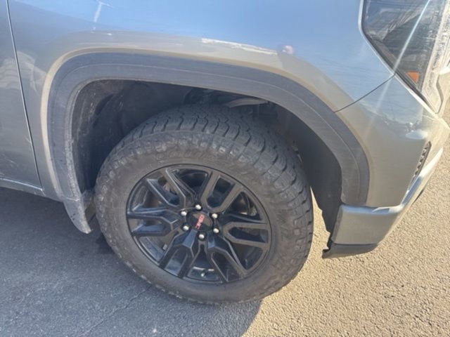 Used 2025 GMC Sierra 1500 Elevation image 14
