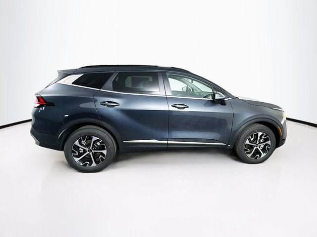 Certified 2025 Kia Sportage EX w/ EX Premium Package AWD/4WD image 4