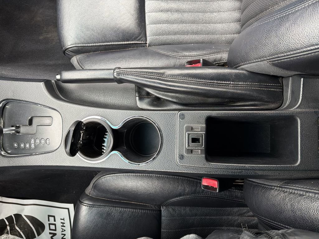 Used 2005 Ford Thunderbird image 24