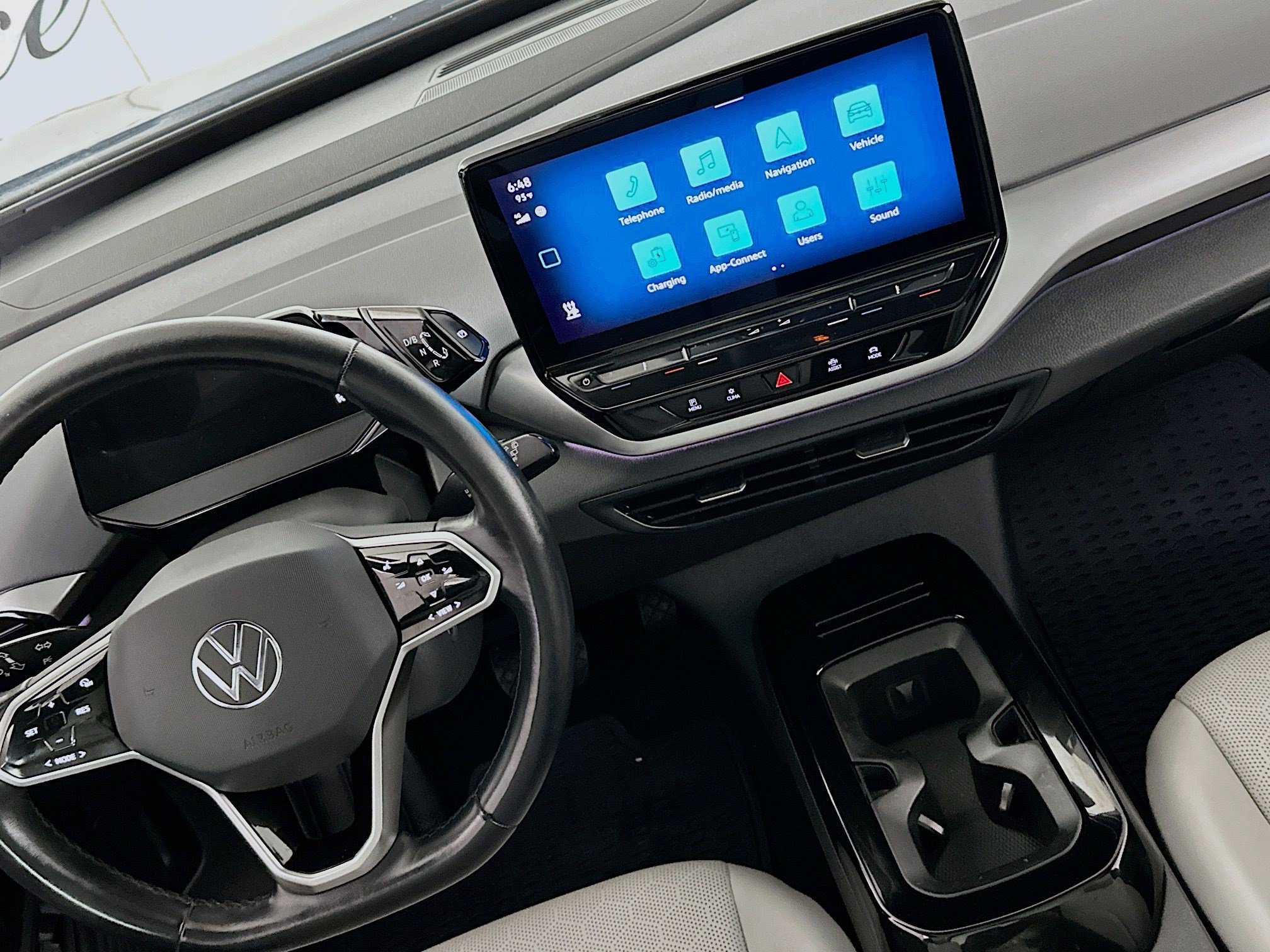 Used 2021 Volkswagen ID.4 Pro S RWD image 16