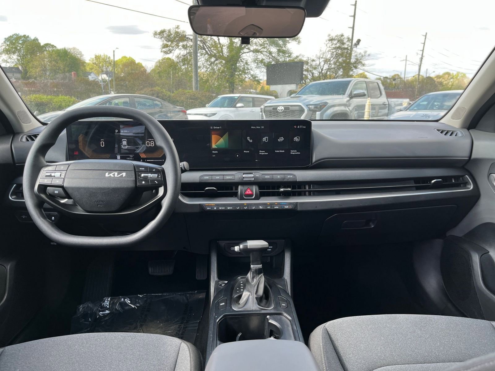 Used 2025 Kia K4 LXS FWD image 31