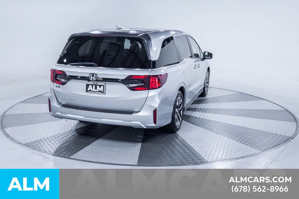 Used 2025 Honda Odyssey EX-L image 9