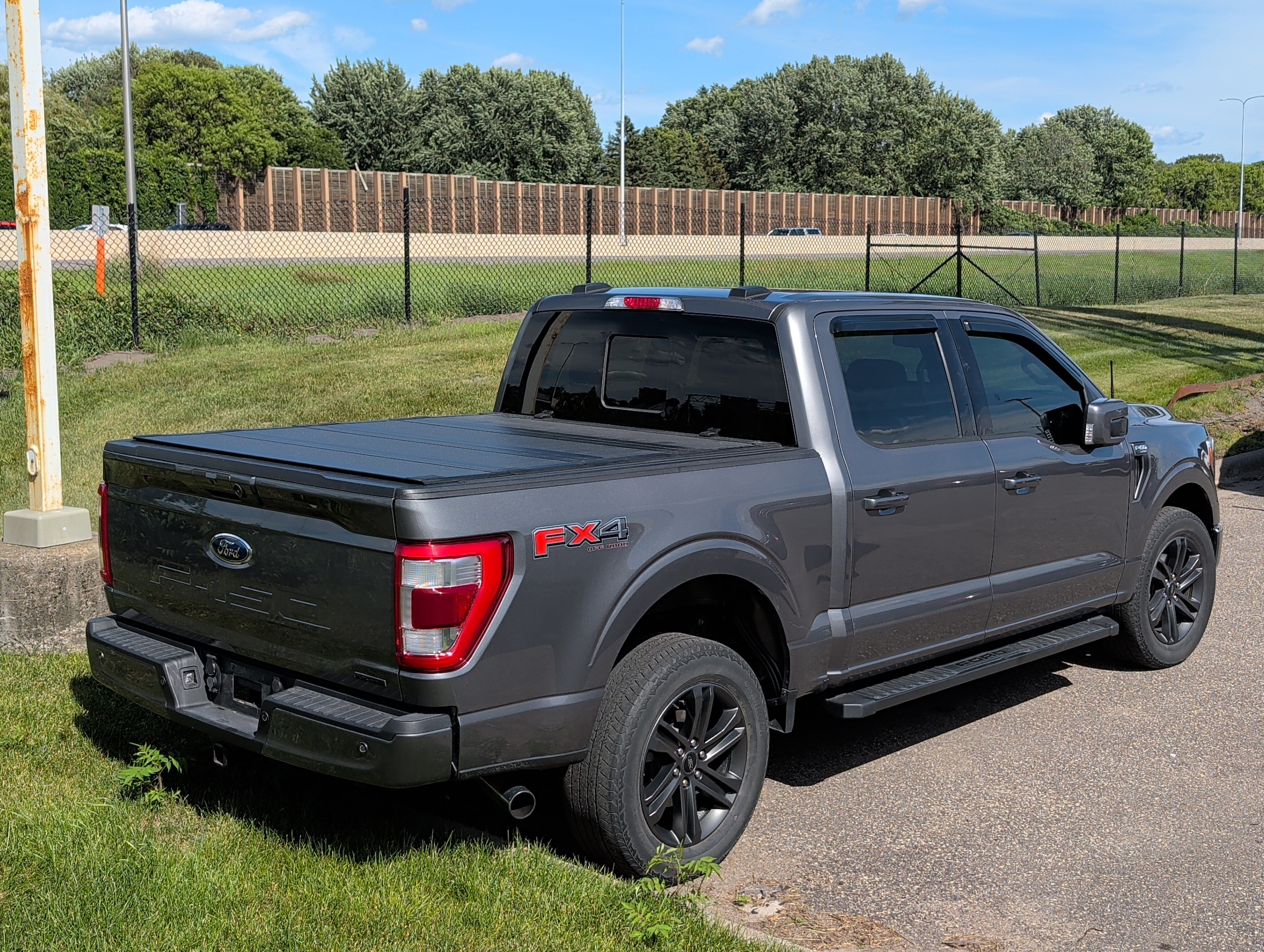 Used 2021 Ford F150 Lariat w/ Equipment Group 502A High AWD/4WD image 2