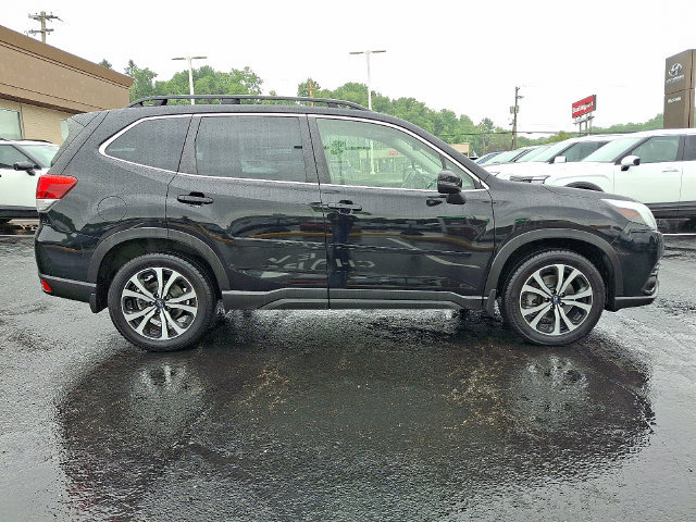 Used 2023 Subaru Forester Limited AWD/4WD image 7