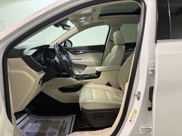 Certified 2022 Buick Envision Avenir w/ Technology Package II image 12