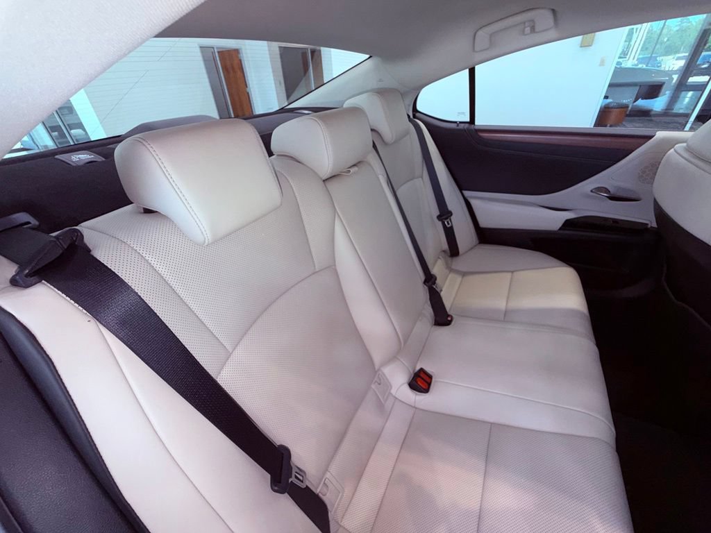 Certified 2024 Lexus ES 350 w/ Premium Package FWD image 14