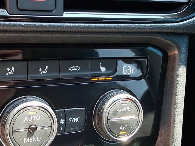 Certified 2024 Volkswagen Taos SE AWD/4WD image 28