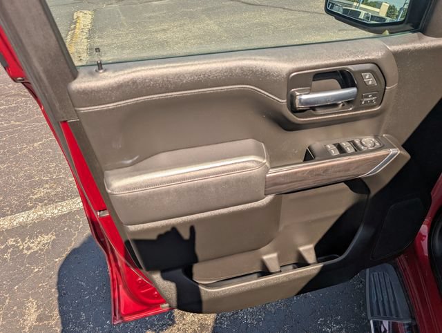Used 2021 Chevrolet Silverado 1500 LTZ AWD/4WD image 17
